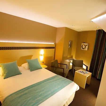 克莱斯·西拉贝斯特韦斯特优质酒店 瓦朗斯